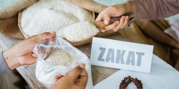 Panduan Lengkap Zakat Fitrah: Hukum, Kadar, Waktu, dan Penerimanya