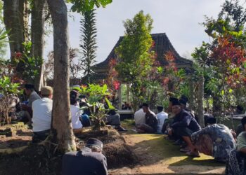 Khaul KH. Hasan Marwi dan Pembukaan Selapanan Rifaiyah Kabupaten Temanggung: Menyemai Spirit Keagamaan