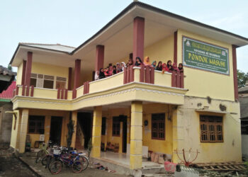 Kiai Tariman: Ulama Kharismatik dari Pekalongan yang Jejaknya Abadi di Karawang