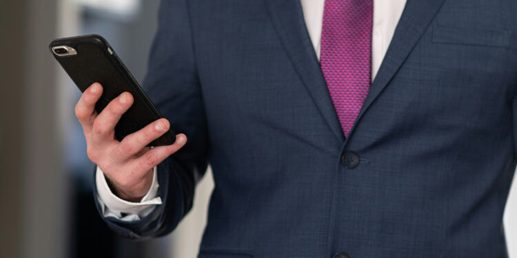 Cerbung Bayangan Anggaran