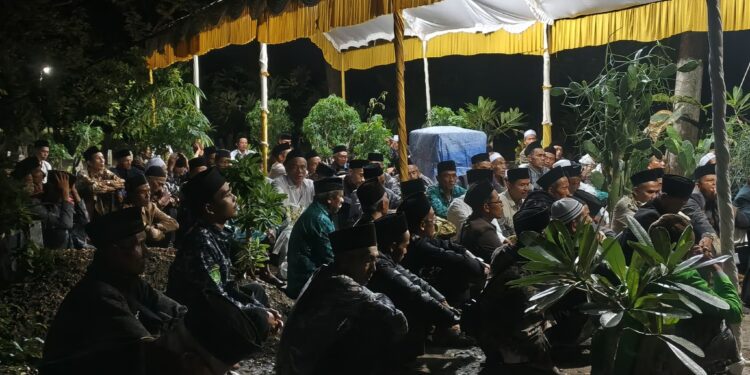 Ziarah Makam Pejuang Rifa'iyah