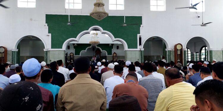 Khutbah Jumat: Mengelola Rasa Kehilangan dengan Iman