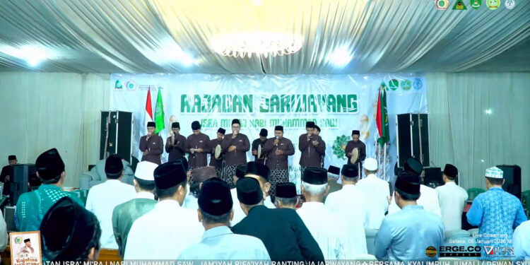 Hujan Berkah di Malam Rajaban Jajarwayang