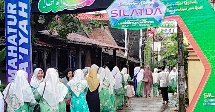 Ribuan Jamaah Padati Peringatan Isra Mi’raj dan Silatda UMRI ke-7 Kab. Demak, Pati, Grobogan