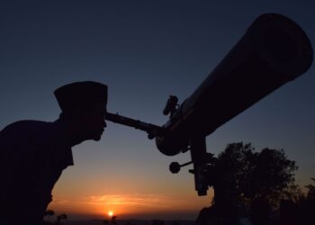 Mas’ad dan Mbah Mad: Ru’yah Hilal (NoBar Wulan) “Tanpa Inisial G Ya”