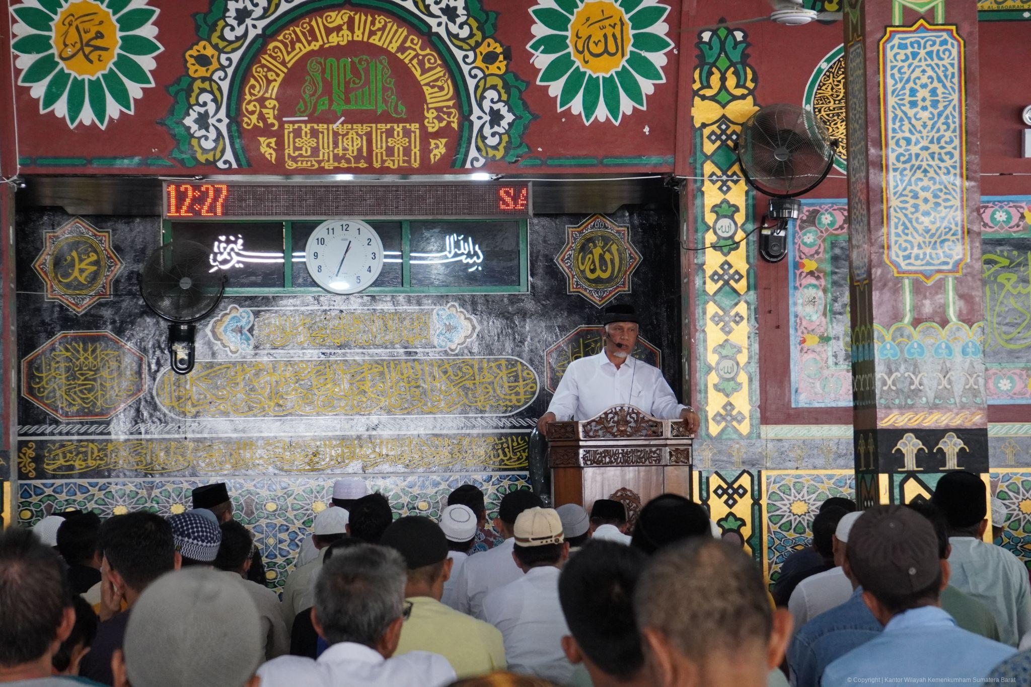 Khutbah Jumat: Halalbihalal — Memaafkan, Memperbaiki, dan Mempererat