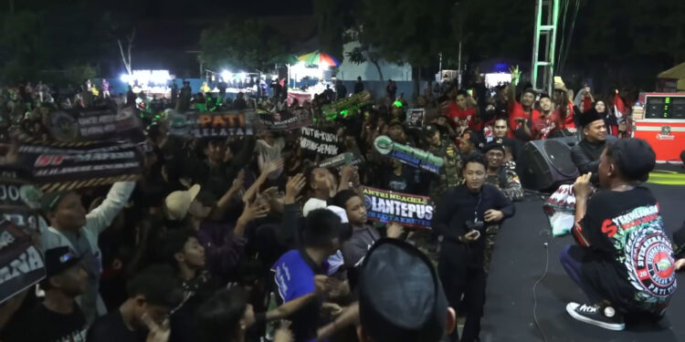Joget dalam Majelis Sholawat: Antara Dzikir dan Pelanggaran Syar’i