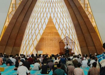 Khutbah Idulfitri: Merawat Kesucian Fitrah di Tengah Arus Zaman