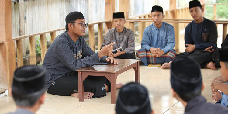 memilih guru agama yang benar