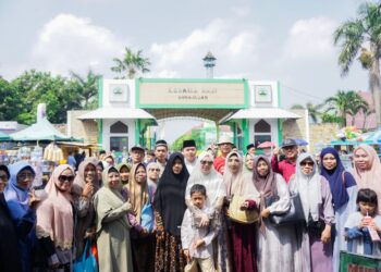 Sekjen PP Rifa’iyah Berangkat Haji, Jemaah Kesesi Antar hingga Donohudan