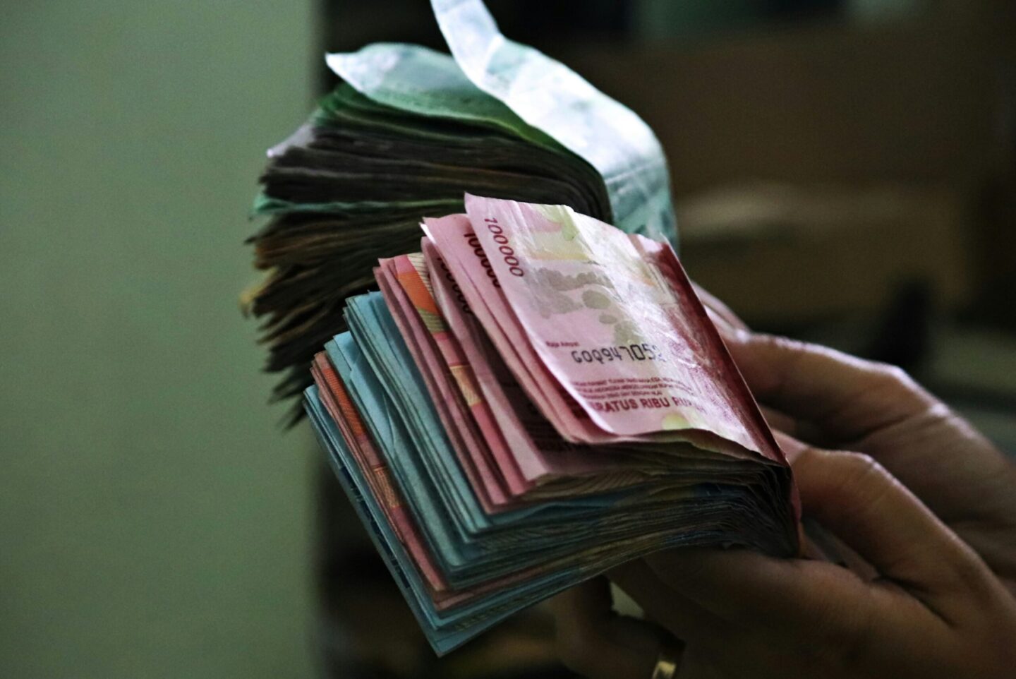 Hukum Zakat Harta Gono-Gini dalam Islam, Apakah Wajib Digabung?