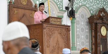 Khutbah Jumat: Menjaga Iman dan Ibadah di Era Krisis Otoritas Keagamaan
