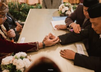 Siapa yang Layak Menjadi Saksi Nikah dalam Islam?