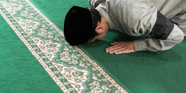 sujud