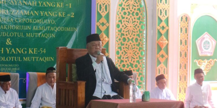 Istikamah Empat Dasawarsa