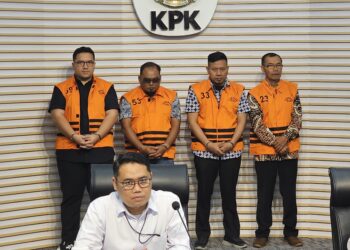 Korupsi: Krisis Hukum atau Akhlak?