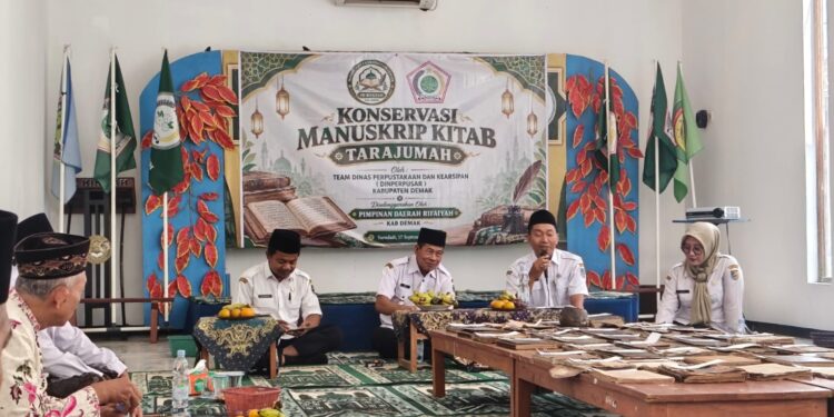 Pelestarian Naskah Kuno PD Rifa’iyah Demak Berlanjut ke Digitalisasi