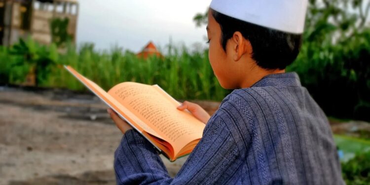 KH. Ahmad Rifa’i: Pendidikan Harus Membentuk Akhlak
