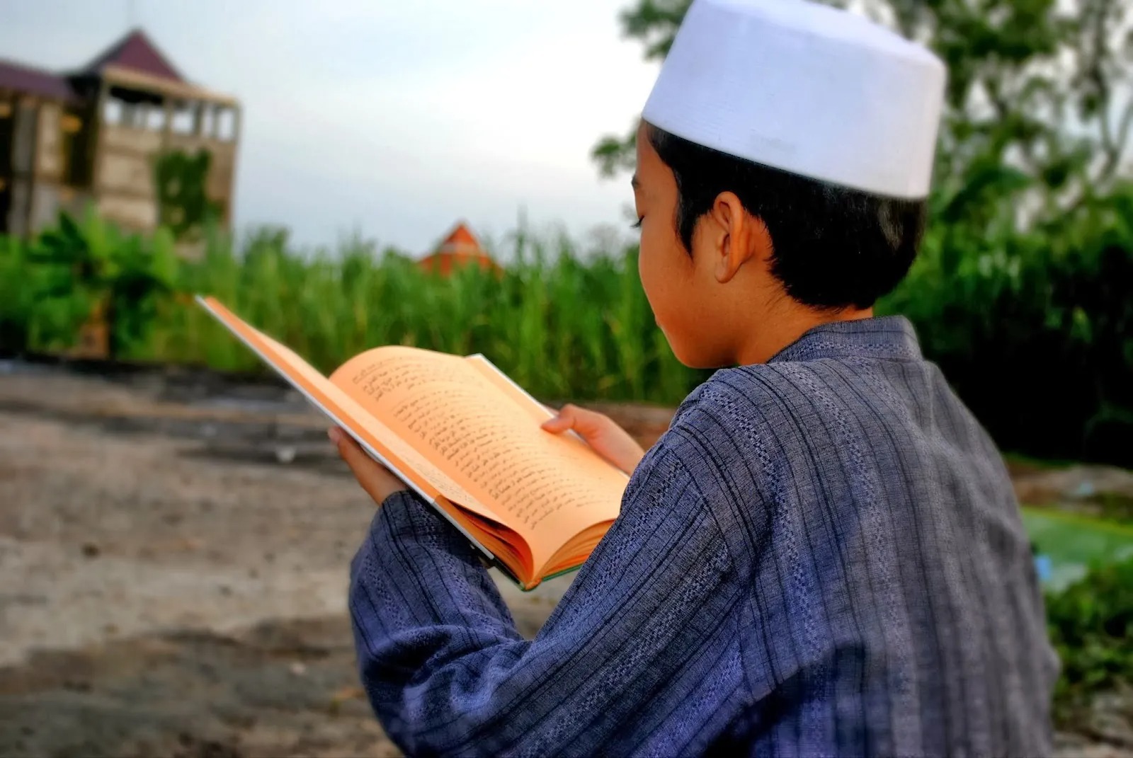 KH. Ahmad Rifa’i: Pendidikan Harus Membentuk Akhlak