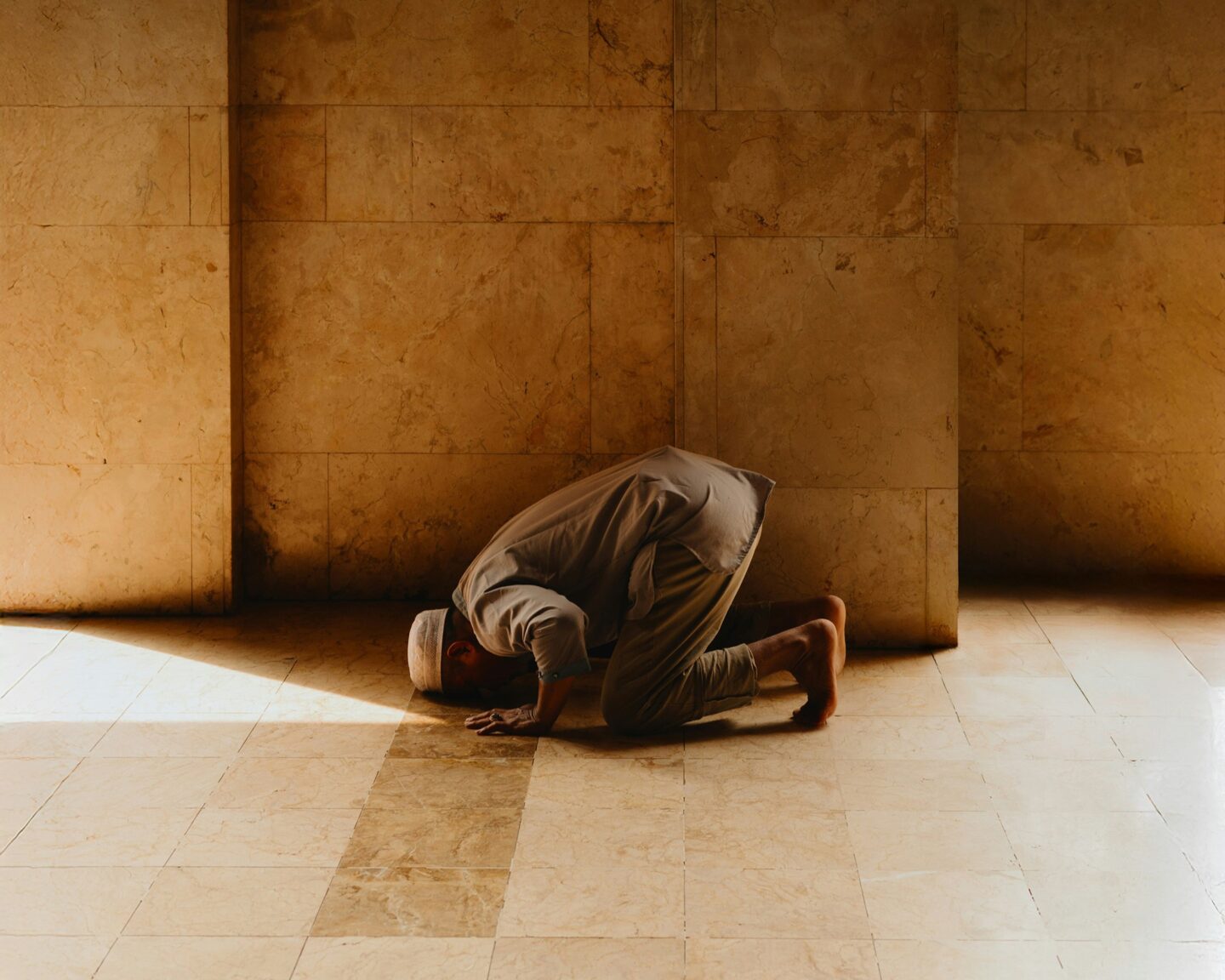 Hukum Salat Setelah Salat Subuh dan Ashar